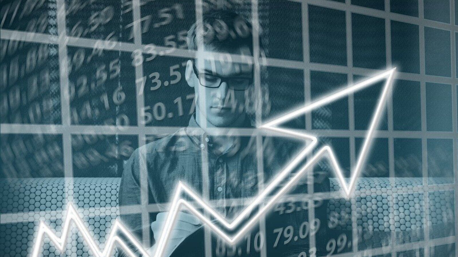 Despite Dalal Street carnage, THESE 6 Nifty 50 financial stocks jumped up to 14% in last 1 month. Should you buy?