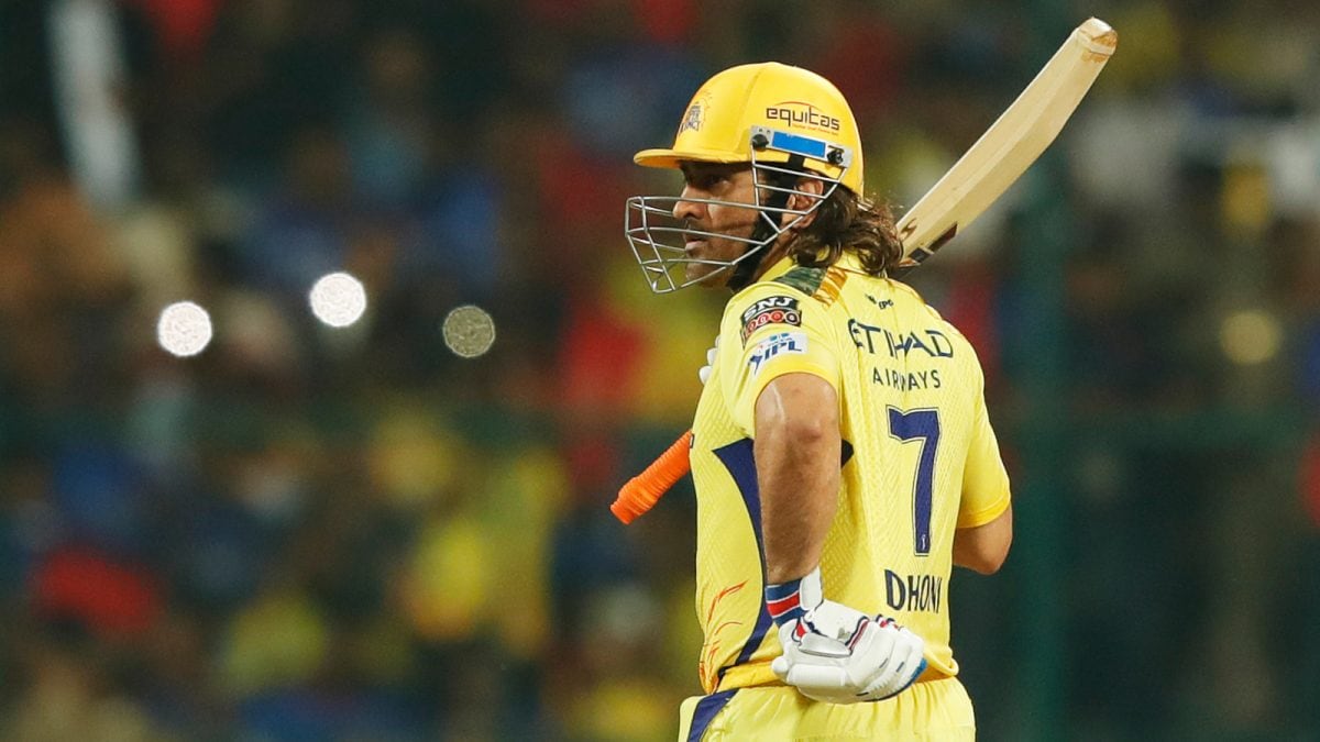 'Each Bat Weighs Around...': MS Dhoni To Use Lighter Bats During IPL 2025?