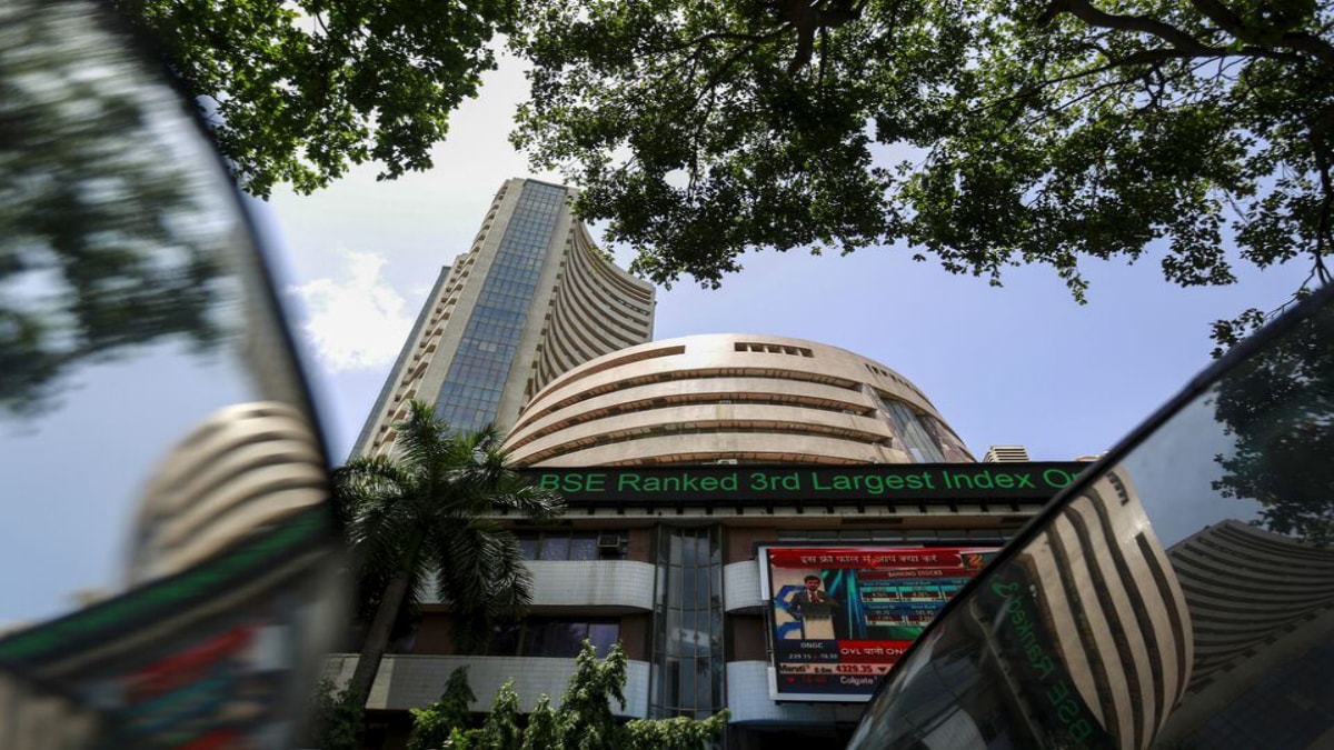 GIFT Nifty indicates subdued start on Thursday; Asian indices higher - Market News