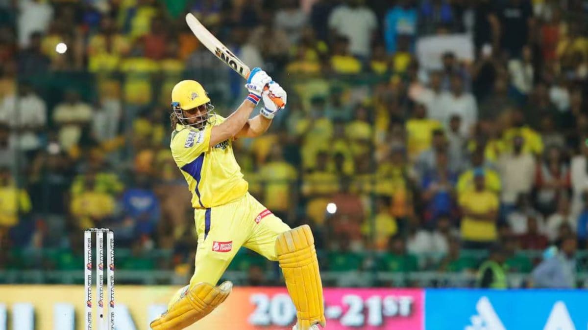 IPL 2025: Age No Bar! Level Needs To Be Same For All Players, Says MS Dhoni