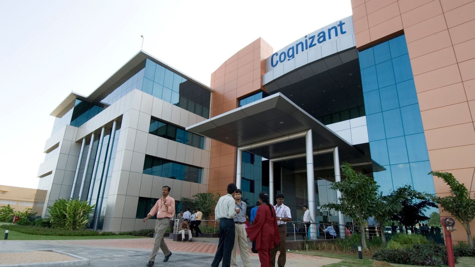 Cognizant to hike salaries in August, delayed by second year