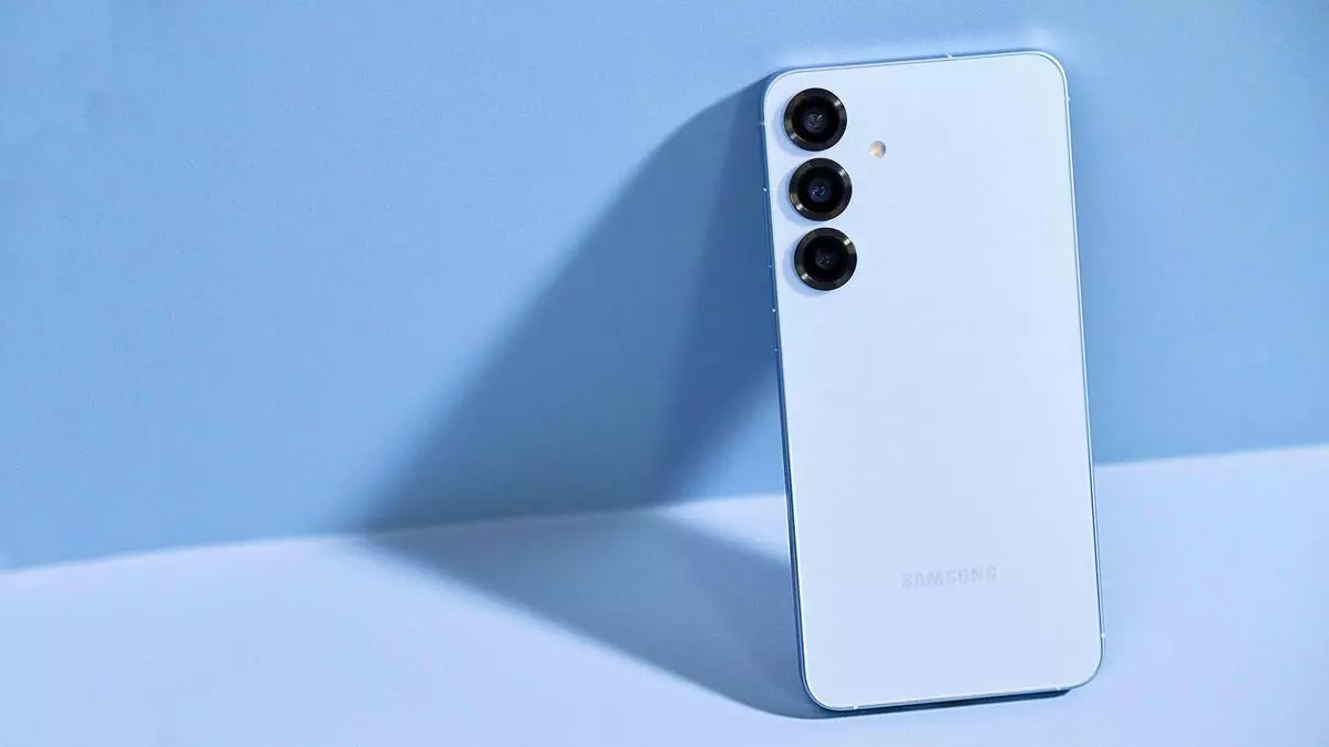 Samsung targets to cross 100 mn Galaxy A series unit sales this year