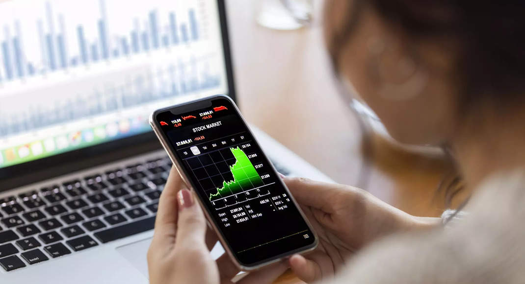 Stock picks of the week: Stock picks of the week: 5 stocks with consistent score improvement and upside potential of more than 33% in 1 year